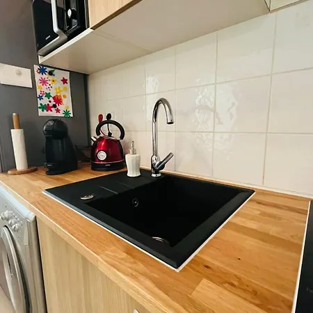 Daire Le Rimini Terrasse Wifi Parking Prive Narbonne